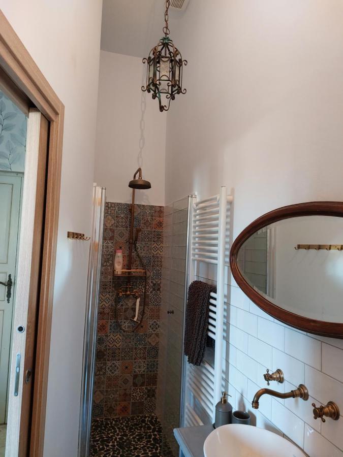Bed And Breakfast La Pecora Rosa Sant'Omero Bagian luar foto