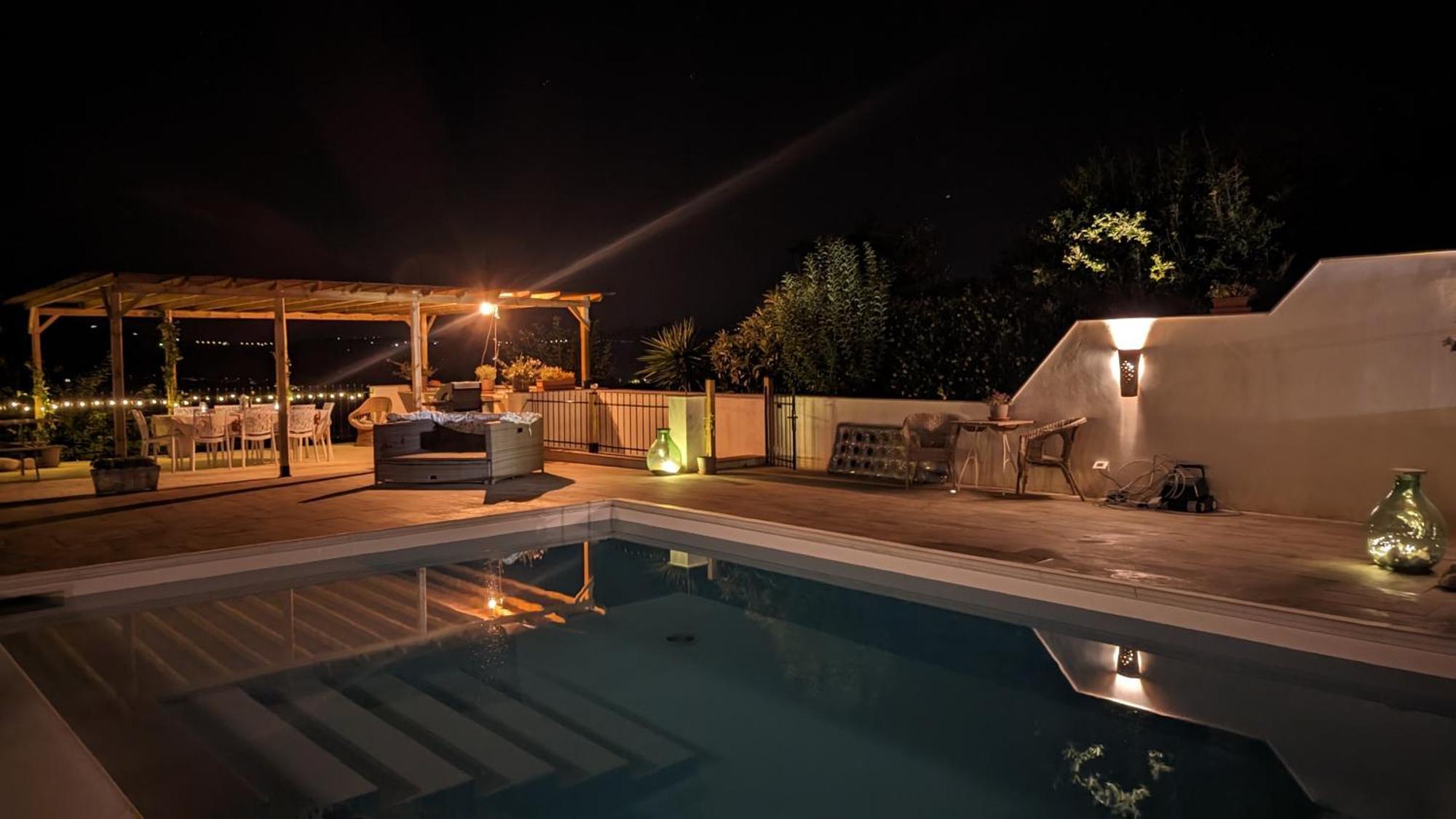 Bed And Breakfast La Pecora Rosa Sant'Omero Bagian luar foto